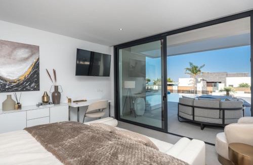 Manilva House | Holiday Home Villa Morris by Interhome