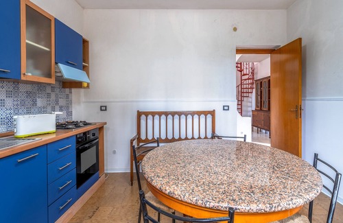 Granelli House | Holiday Home 'Villa Salvo' with Sea View, Garden & A/C