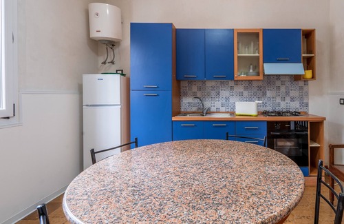 Granelli House | Holiday Home 'Villa Salvo' with Sea View, Garden & A/C