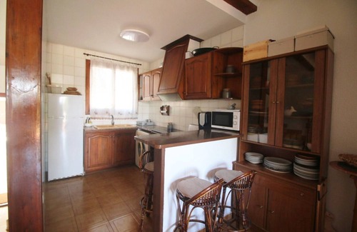 Molinell House | Holiday Home 'Villarivierapaco' with Shared Pool, Wi-Fi and Air Conditioning