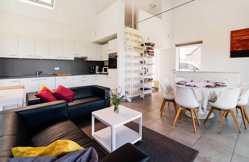 Olloy-sur-Viroin House | Holiday home Viroinval for seven person
