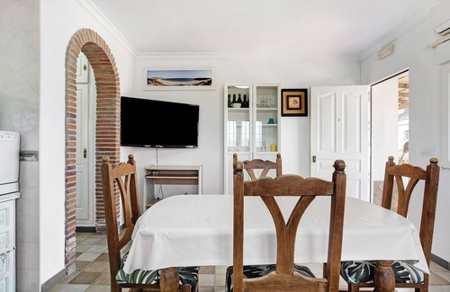 Bolonia House | Holiday Home "Vistas al Mar Bolonia" with Terrace & Wi-Fi