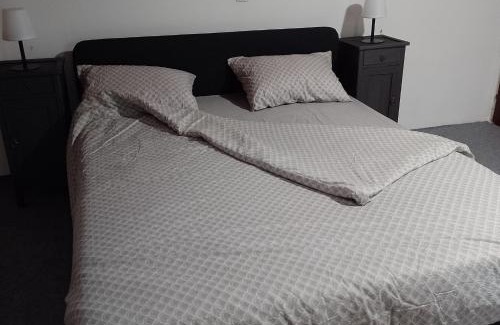 Caglin House | Holiday Home Vrata Bedemgrada