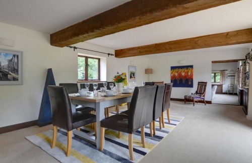 Warbleton House | Holiday Home Warbleton Manor