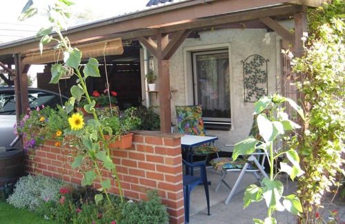 Gross Kordshagen House | Holiday home with terrace and free internet