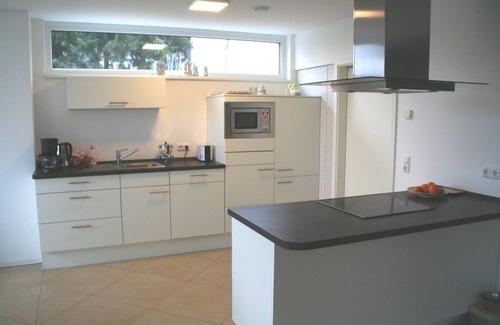 Strenglin House | Holiday home with 160sqm, right on the lake - with sauna