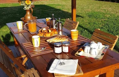 Fucecchio House | Holiday home with a large garden and swimming pool in the heart of Tuscany