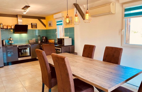 Capdrot House | Holiday Home with Aircon and Private Heated Pool - 40 Minutes from Bergerac