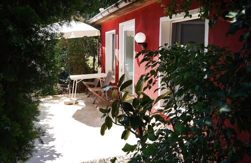 Connewitz Apartment | Holiday home with art-formerly TUI Ferienhaus