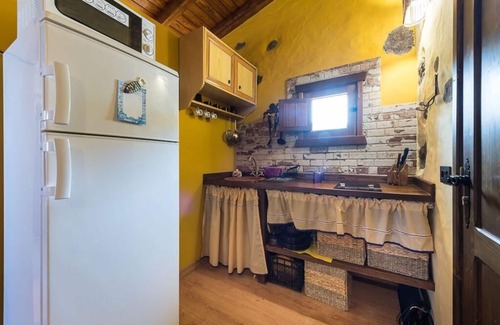 Barranco del Pinar House | Holiday home with pool