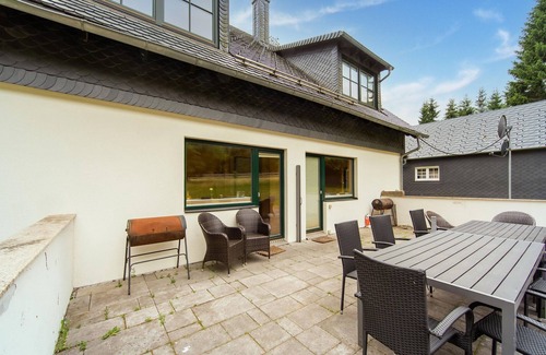 Friedrichshoehe House | Holiday home with garden and terrace