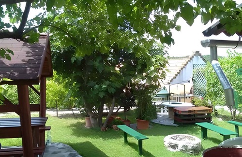 Tihany House | Holiday home with garden only 50 meters from the center