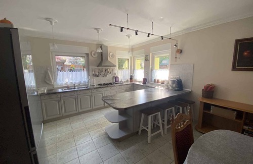 Balatonboglar House | Holiday home with an outdoor pool on the shore