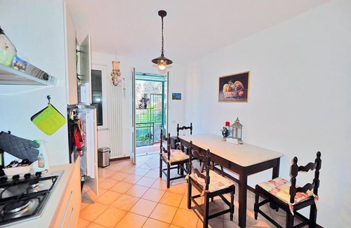 Pugliola House | Holiday home with large terrace in ancient ligurian village, close to the beach