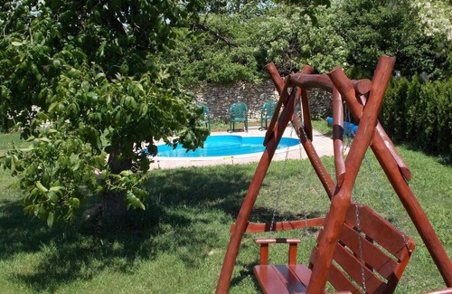 Nagyvazsony House | Holiday home with pool and air conditioning
