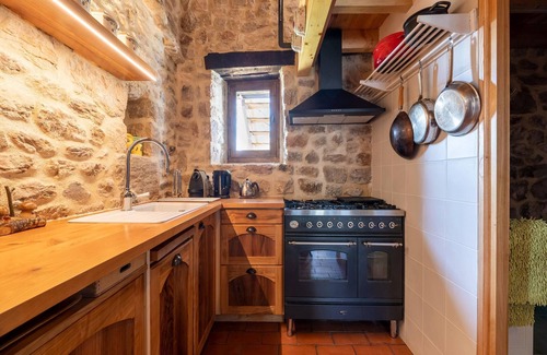 Saint-Basile House | Holiday home with private terrace