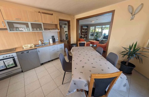 Siofok House | Holiday home with swimming pool and air conditioning