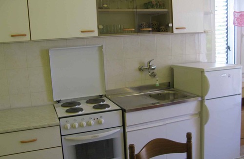 Barbat na Rabu House | Holiday home with terrace and air conditioning