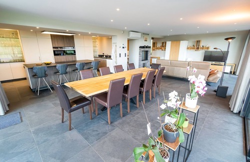 Haringe House | Holiday home with wellness for families in Haringe