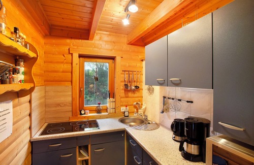 Glindfeld House | Holiday Home 'Zum Radekopf' with Private Terrace, Private Garden and Wi-Fi