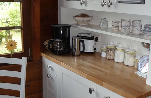 Roedental House | Holiday Home 'Zur Einberger Schweiz' with Private Terrace, Private Garden and Wi-Fi