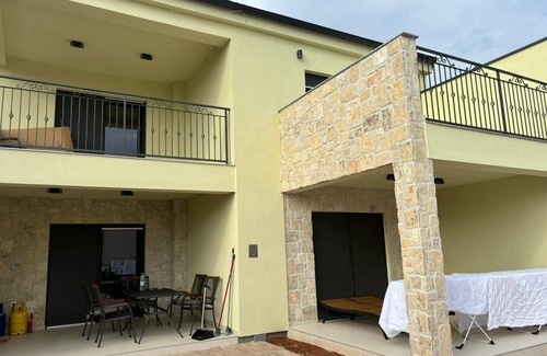 Krnica House | Holiday Homes Basilica