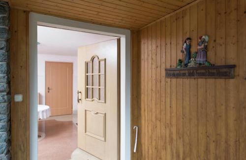 Pockau-Lengefeld Apartment | Holiday homes for two people, with a swimming pool, in the Ore Mountains