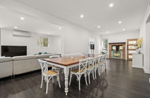 Falls Creek House | Holiday Homestead - Large Farm Stay Style Home