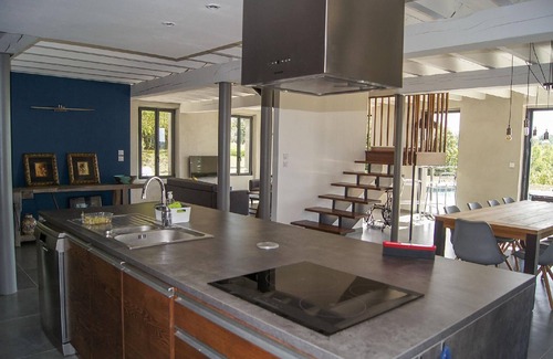 Durfort-Lacapelette House | Holiday house Durfort Lacapelette for 1 - 10 persons with 4 bedrooms - Holiday house