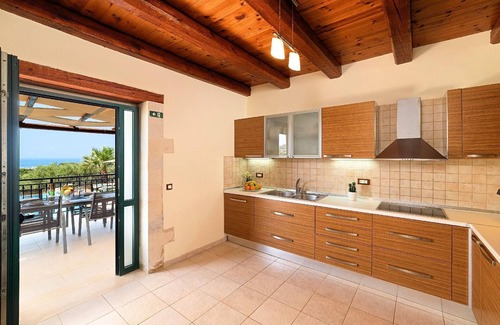 Mathes House | Holiday house Yeoryioupolis Kriti for 1 - 12 persons with 5 bedrooms - Holiday house