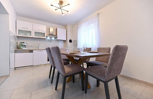 Donje Rastane House | Holiday house Donje Rastane for 7 - 14 persons with 6 bedrooms - Holiday house