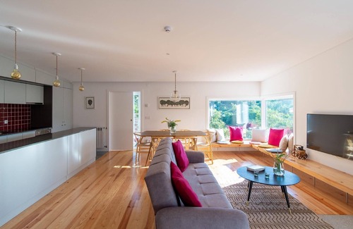Fornos de Algodres House | Holiday house Fornos de Algodres for 1 - 10 persons with 4 bedrooms - Holiday house