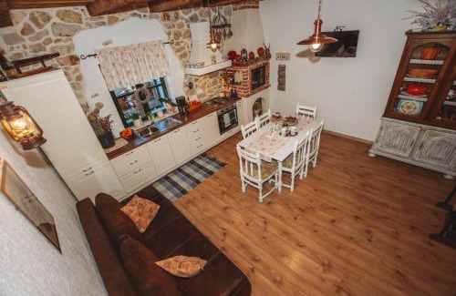 Banj Villa | Holiday house Šokotini dvori