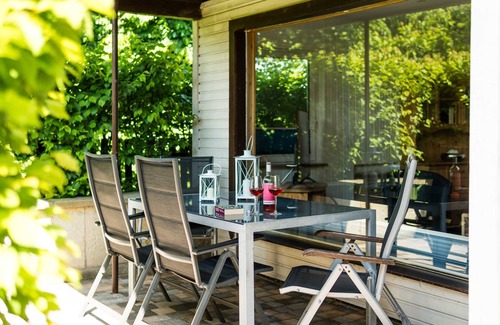 Dierhagen Ost Apartment | Holiday house 4 - Hotel Haus Windhook (directly at the Baltic Sea)