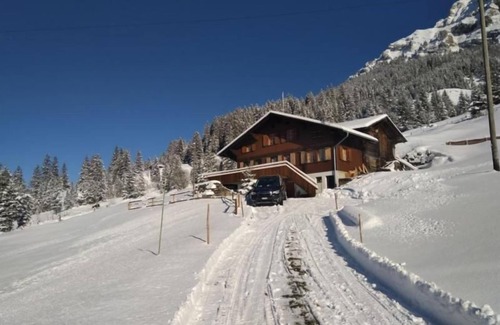 Unter dem Birg House | Holiday house Adelboden for 1 - 6 persons with 3 bedrooms - Detached holiday house