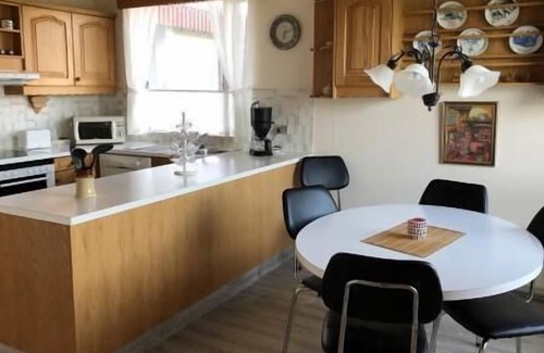 Akureyri House | Holiday house Akureyri for 1 - 7 persons with 3 bedrooms - Holiday home