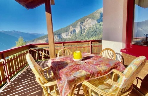 Albinen Ski Chalet | Holiday house Albinen for 1 - 5 persons with 2 bedrooms - Detached holiday house