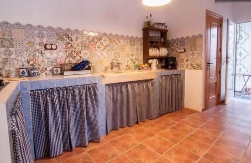La Loma House | Holiday house Albuñuelas for 1 - 6 persons with 3 bedrooms - Holiday house