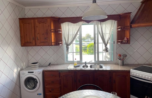 Algarvia House | Holiday house Algarvia for 1 - 2 persons with 1 bedroom - Row house