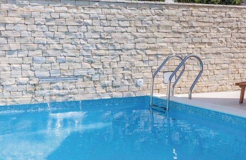 Zrnovnica House | Holiday house Ana with a private heated swimming pool