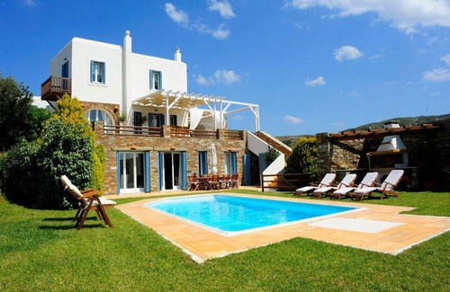 Kato Fellos House | Holiday house Andros for 1 - 8 persons with 4 bedrooms - Holiday home