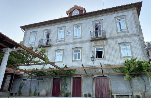 Cardielos House | Holiday house Balteiro for 1 - 20 persons with 11 bedrooms - Row house