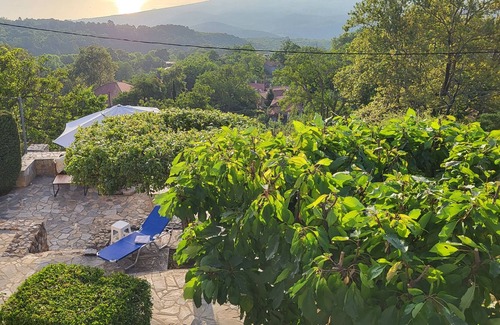 Poroi House | Holiday house beach & mountain for 2-6 people, great sea views from everywhere, pool