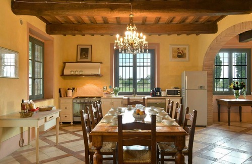Bibbona House | Holiday house Bibbona for 1 - 22 persons with 11 bedrooms - Holiday house