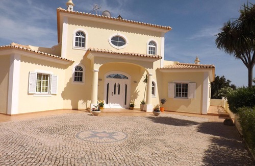 Pata de Cima House | Holiday house Boliqueime for 1 - 10 persons with 4 bedrooms - Holiday house