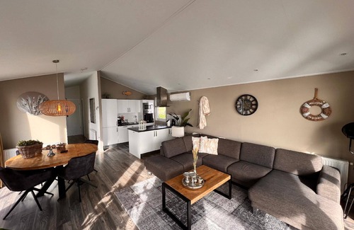 Bovenkarspel House | Holiday house Bovenkarspel for 1 - 4 persons with 3 bedrooms - Holiday home