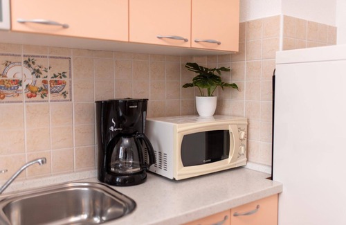 Koromacno House | Holiday house Brovinje for 1 - 12 persons with 6 bedrooms - Holiday home
