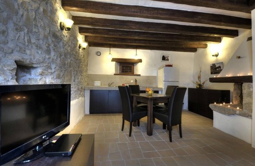 Kotli House | Holiday house Buzet for 1 - 3 persons with 1 bedroom - Holiday home