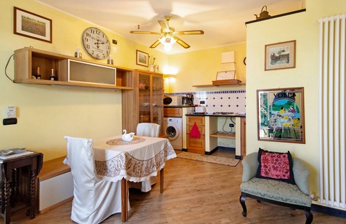 Pieve Ligure House | Holiday house 'Casa Paradise' with sea view and garden