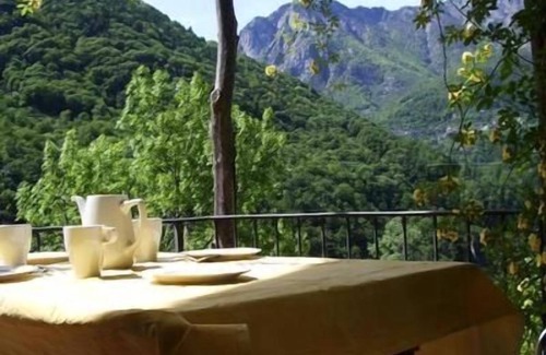 Cavigliano Other | Holiday house Cavigliano for 1 - 4 persons with 2 bedrooms - Farmhouse